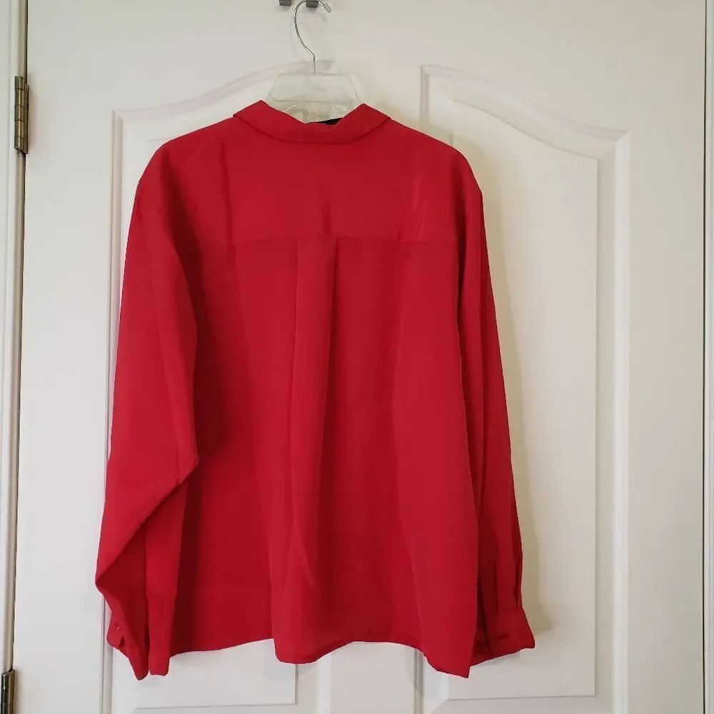 Tanjay Red Button-Up Shirt - Picture 2 of 3